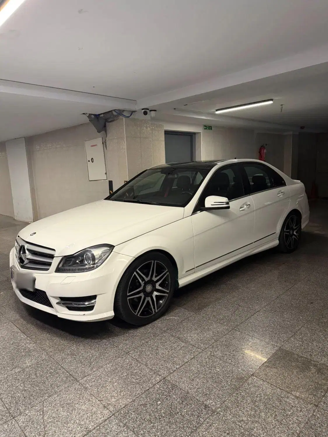 بنز کلاس C C200